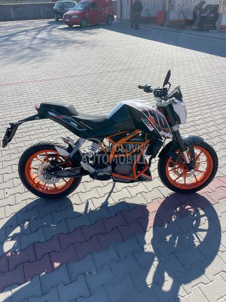 KTM Duke 390