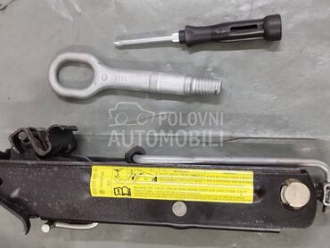 Dizalica za Volkswagen Passat B6