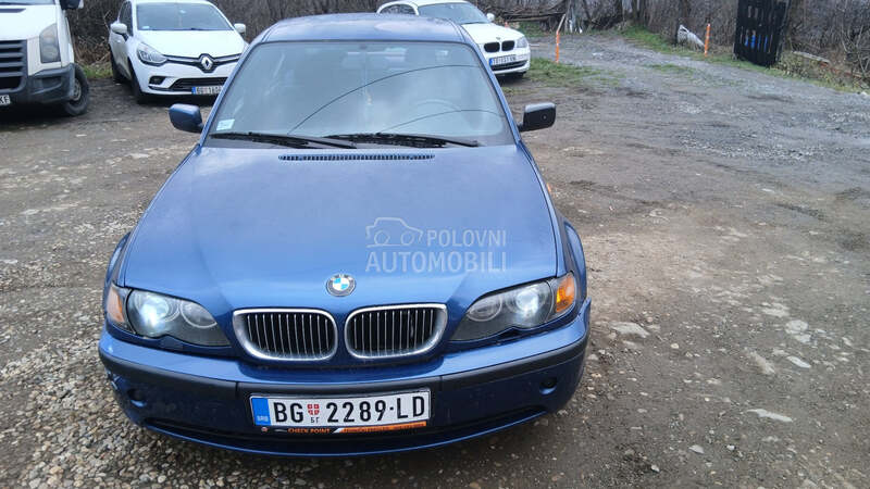 BMW 330 