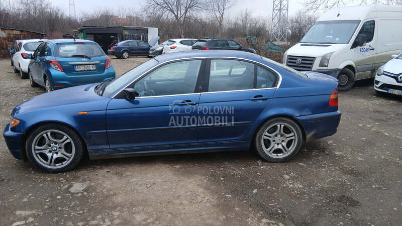BMW 330 