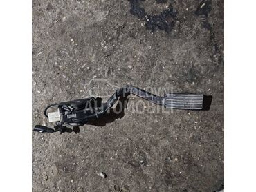 Papučica gasa za Citroen C5 od 2001. do 2008. god.