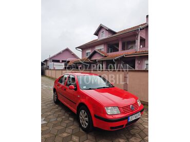 Volkswagen Bora 1.6 SR