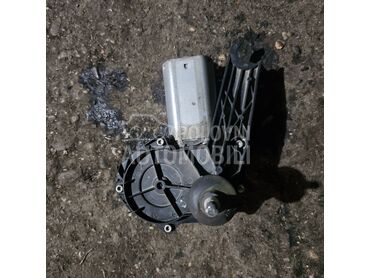 Motoric Zadnjeg brisača za Citroen C5 od 2001. do 2008. god.