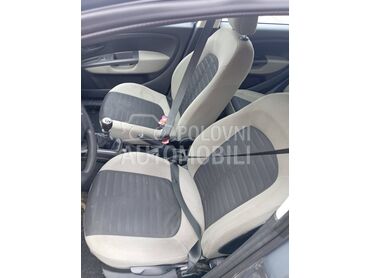 sedista za Fiat Grande Punto