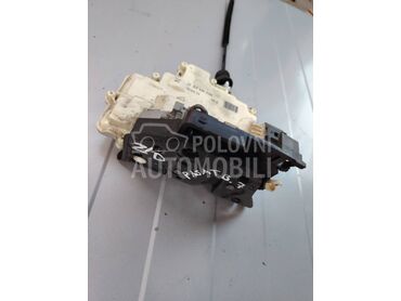 Centralna brava zadnja za Volkswagen Passat B7