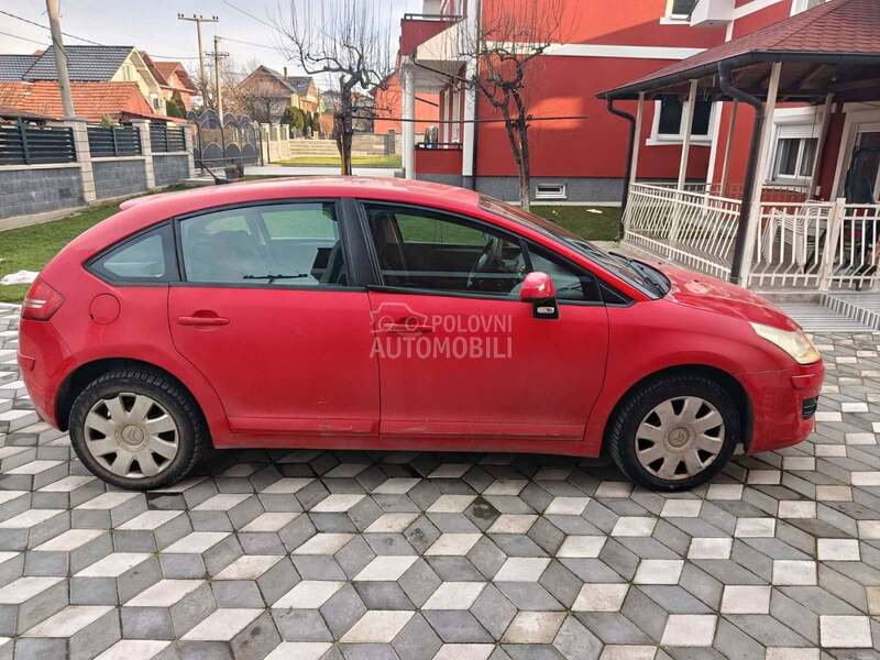 Citroen C4 