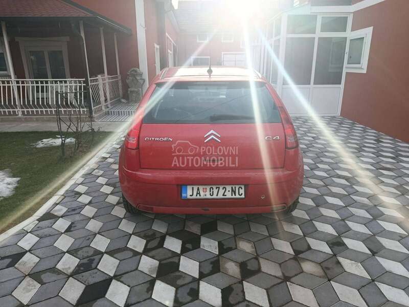 Citroen C4 