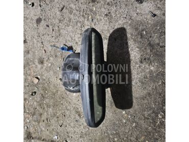 Unutrašnji retrovizor za Citroen C5 od 2001. do 2008. god.