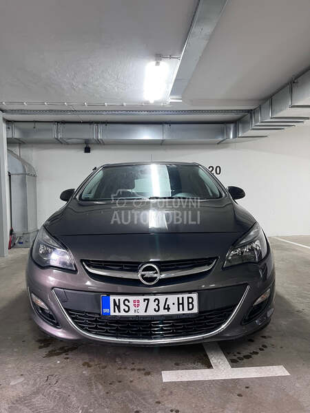 Opel Astra J Restyle 1.7 CDTI