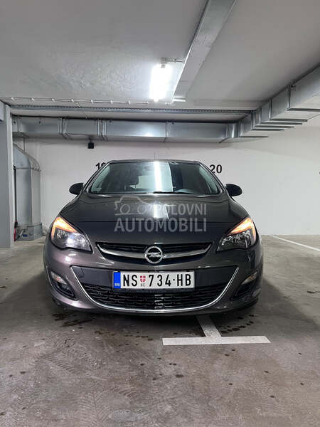 Opel Astra J Restyle 1.7 CDTI