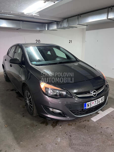 Opel Astra J Restyle 1.7 CDTI