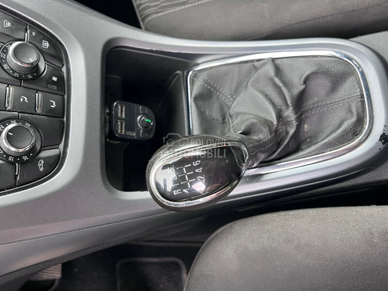 Opel Astra J Restyle 1.7 CDTI