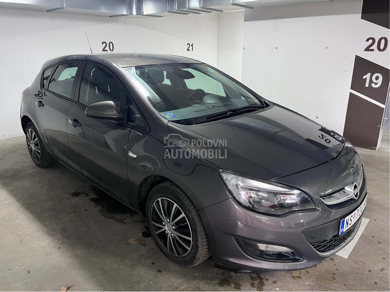 Opel Astra J Restyle 1.7 CDTI