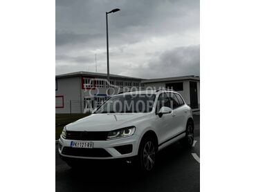 Volkswagen Touareg 3.0 TDI PEAK R LINE