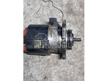 Razvodnik za Volkswagen Golf 3, Golf 4 od 1990. do 2006. god.