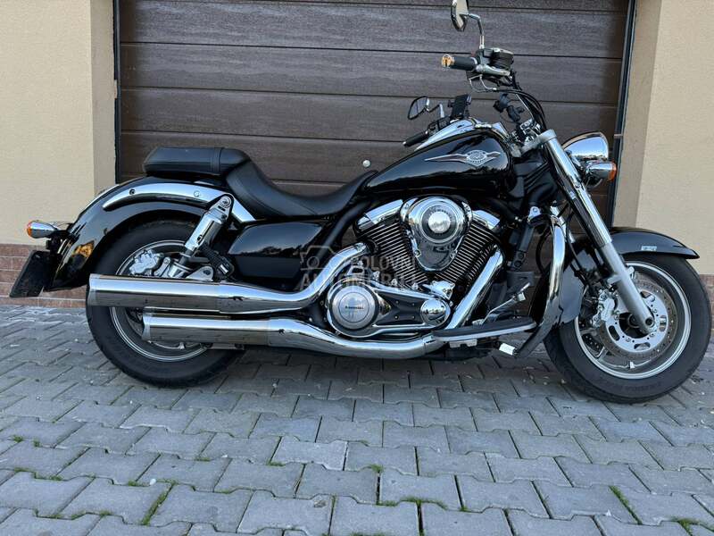 Kawasaki VN1700C