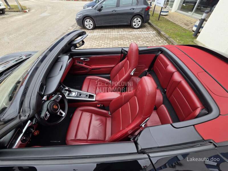 Porsche 911 Carrera PDK