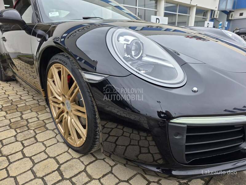 Porsche 911 Carrera PDK