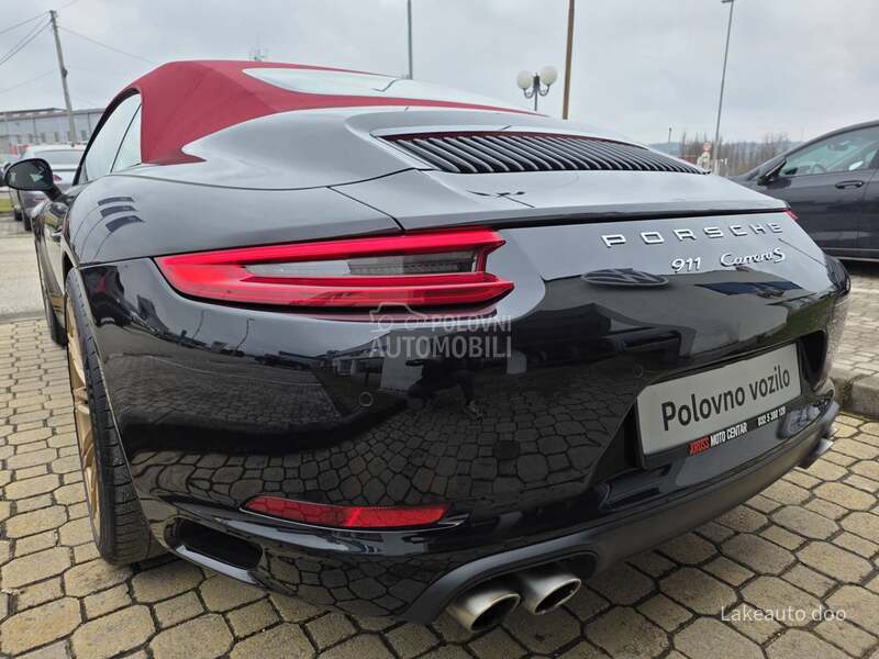 Porsche 911 Carrera PDK