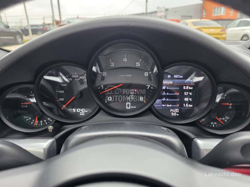 Porsche 911 Carrera PDK