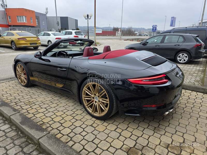 Porsche 911 Carrera PDK