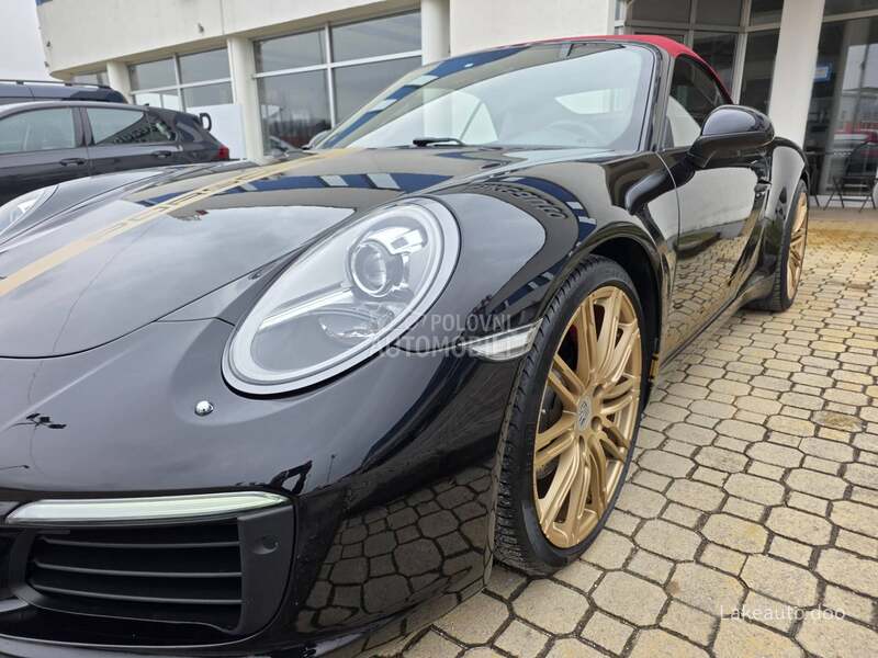 Porsche 911 Carrera PDK