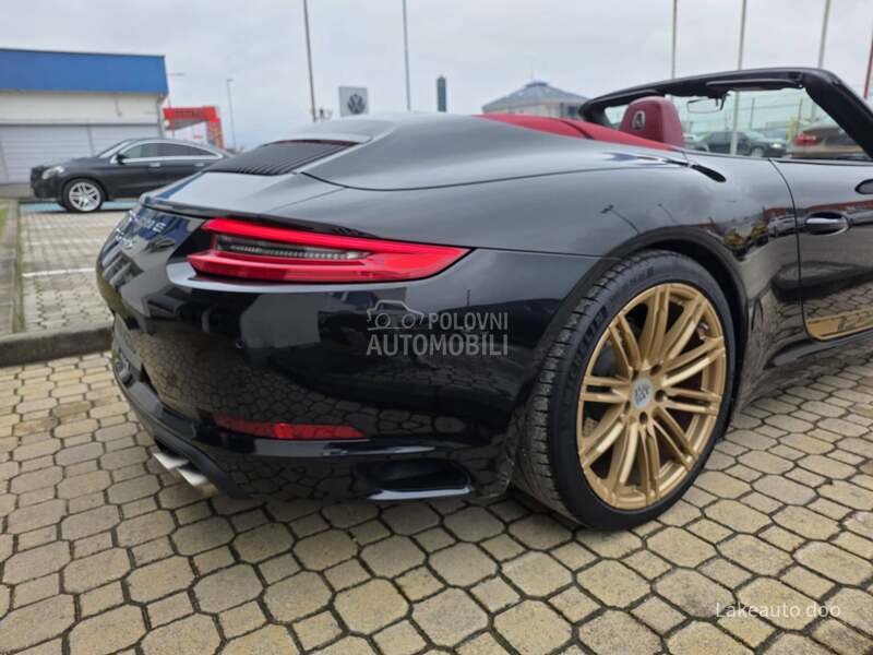 Porsche 911 Carrera PDK