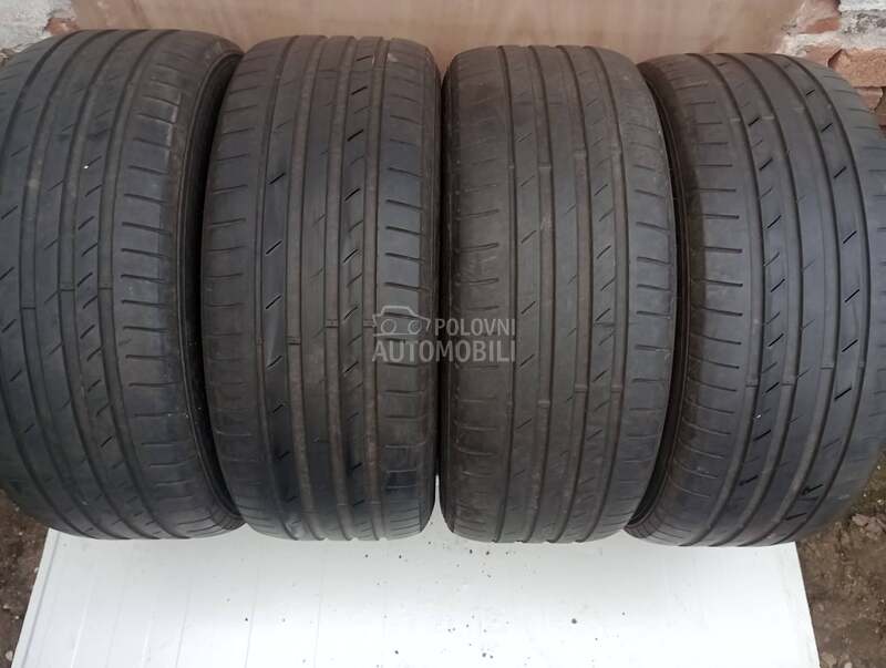Kumho 225/55 R17 Letnja