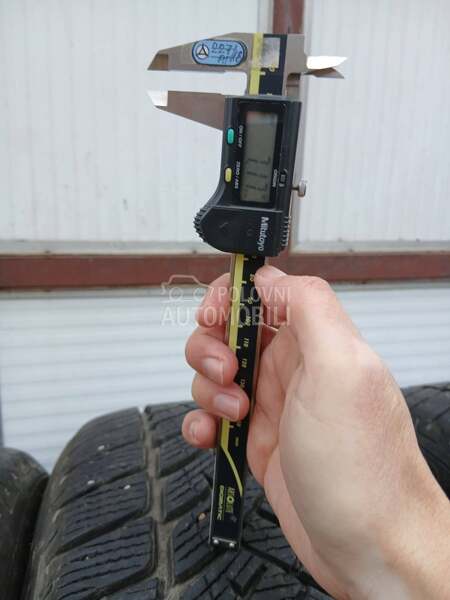 Fulda 245/45 R18 Zimska