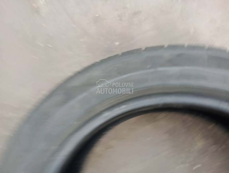 Continental 215/45 R16 Letnja