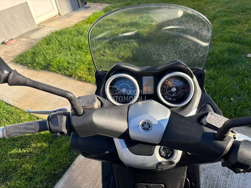 Yamaha Xmax 250 x max yp250