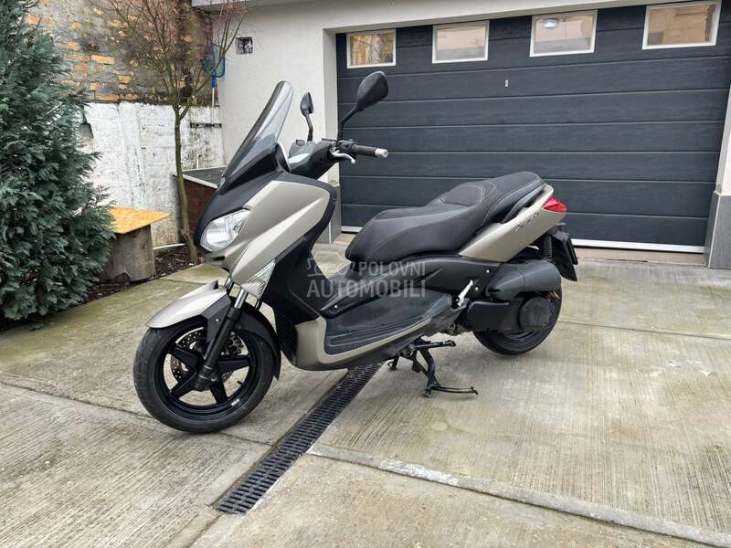 Yamaha Xmax 250 x max yp250