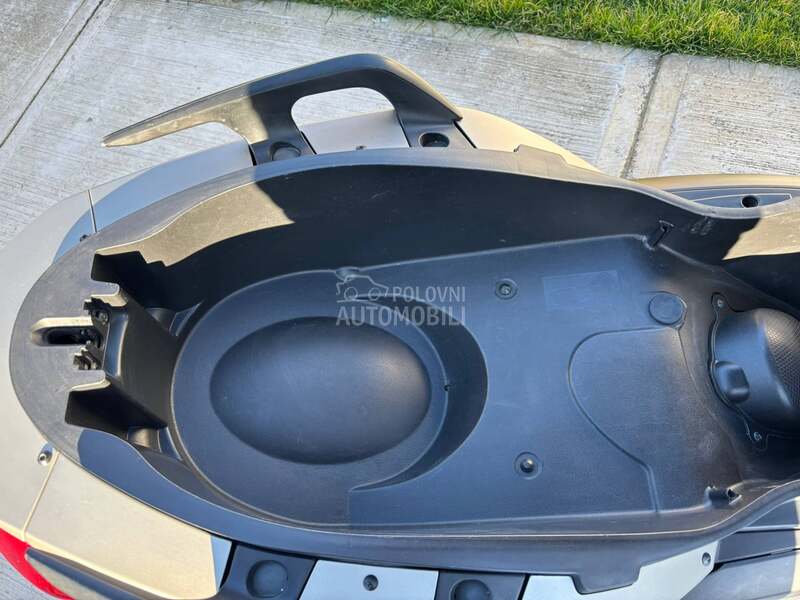 Yamaha Xmax 250 x max yp250