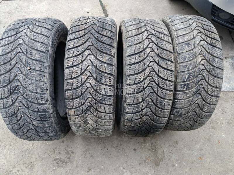 Premiorri 215/55 R16 Zimska
