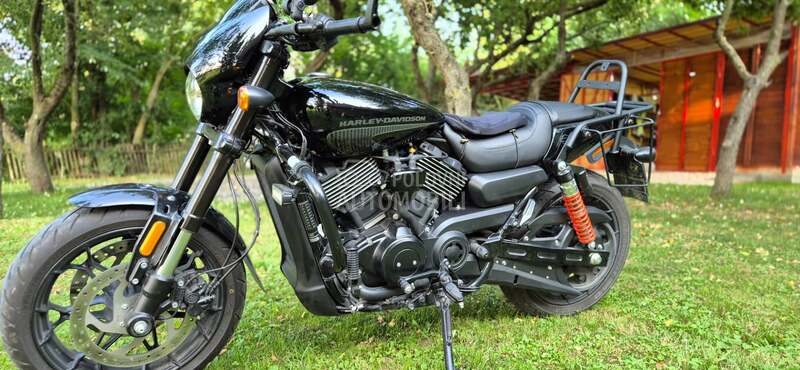 Harley Davidson Street Rod 750