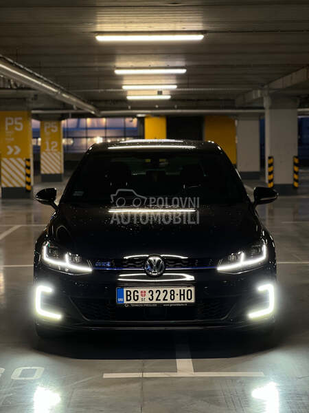 Volkswagen Golf 7 GTE