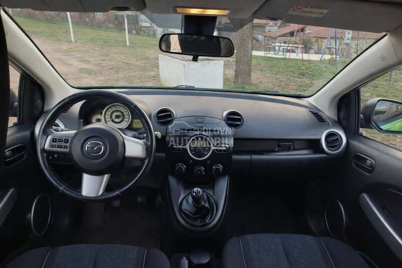 Mazda 2 1.5