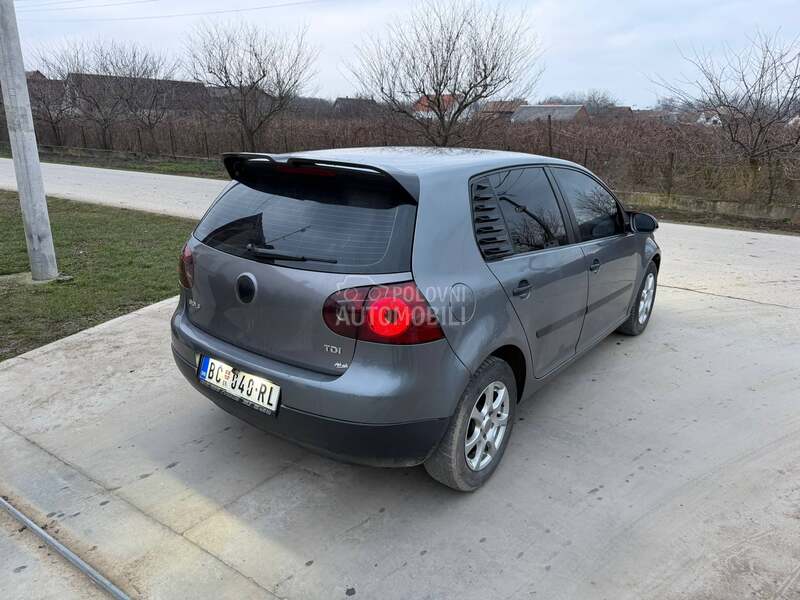 Volkswagen Golf 5 