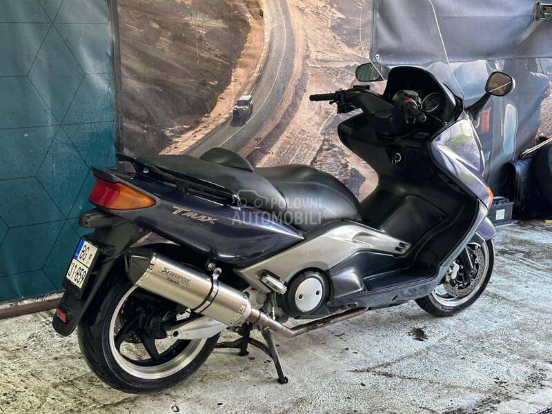 Yamaha tmax