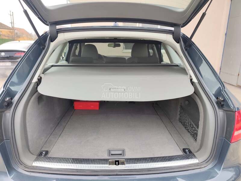 Audi A4 XENON/NAV/DIODA