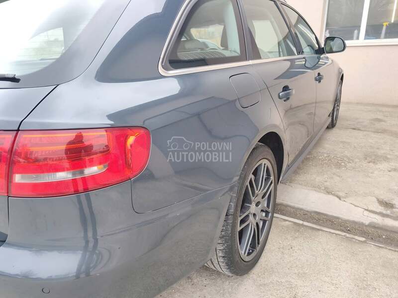 Audi A4 XENON/NAV/DIODA