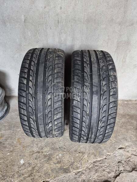 Tracmax 275/40 R20 Letnja