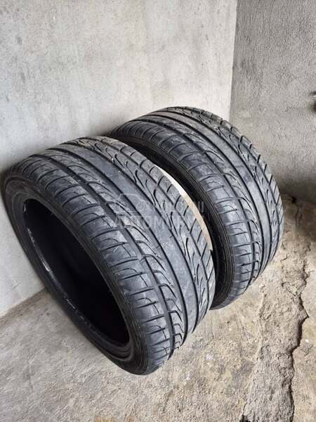 Tracmax 275/40 R20 Letnja