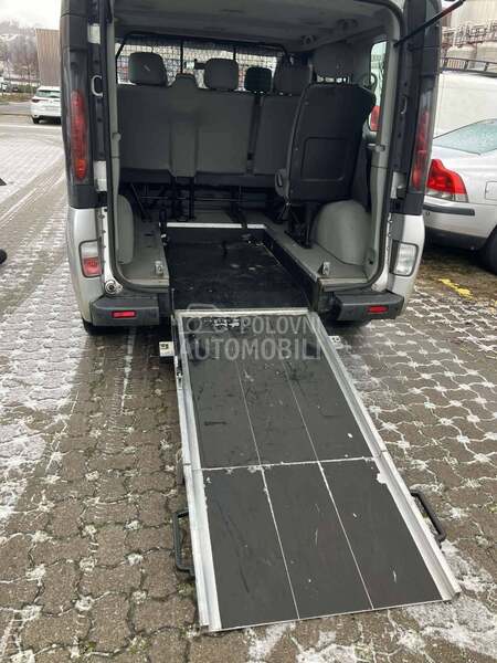 Renault Trafic INVALID PREVOZ 1.9DCI