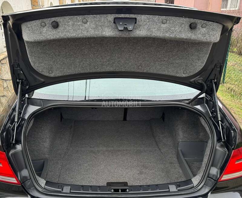 BMW 320 e92 Xenon/Nav