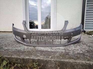 Prednji branik varen za Škoda Fabia od 2010. do 2014. god.