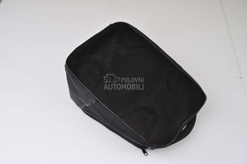 Held magnetna tank torba