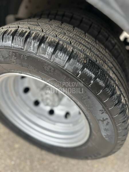 Nissan Cabstar sanduk 4.5m