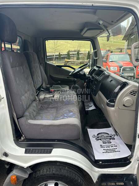 Nissan Cabstar sanduk 4.5m