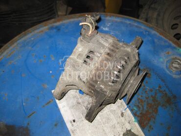 Alternator 1.6 b.16 ventila za Mazda 323